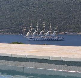 4 bedroom villa with pool and sea views, Kumbor, sleeps 8-10